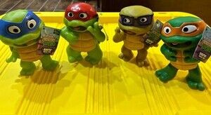 Nickelodeon TMNT Burpin' Turtle Tots Action Figures